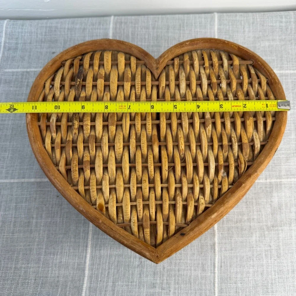 Cottagecore‎ Heart Hinged Lid Storage Basket 11.5